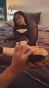 黑丝美腿